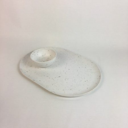 WHITE SPECKLED OVAL TRAY & BOWL