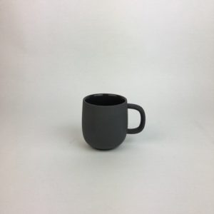 BLACK CHARCOAL MUG