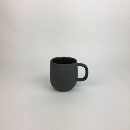 BLACK CHARCOAL MUG