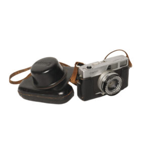 CANON	BLACK VINTAGE IN BLACK LEATHER CASE