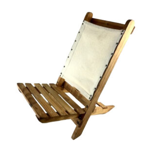 CREAM WOODEN CHAIR